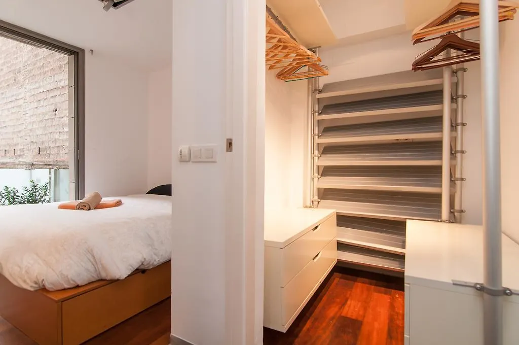 Apartment Travessera De Gracia Barcelona Spain