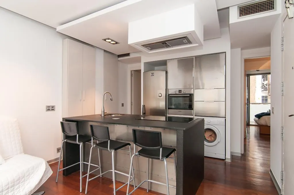 Apartment Travessera De Gracia Barcelona